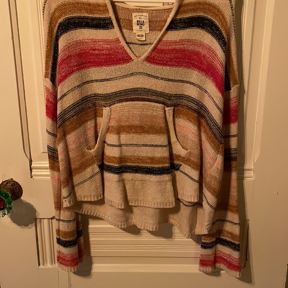 Like New Billabong Fall Sweater - Picture 3 of 3